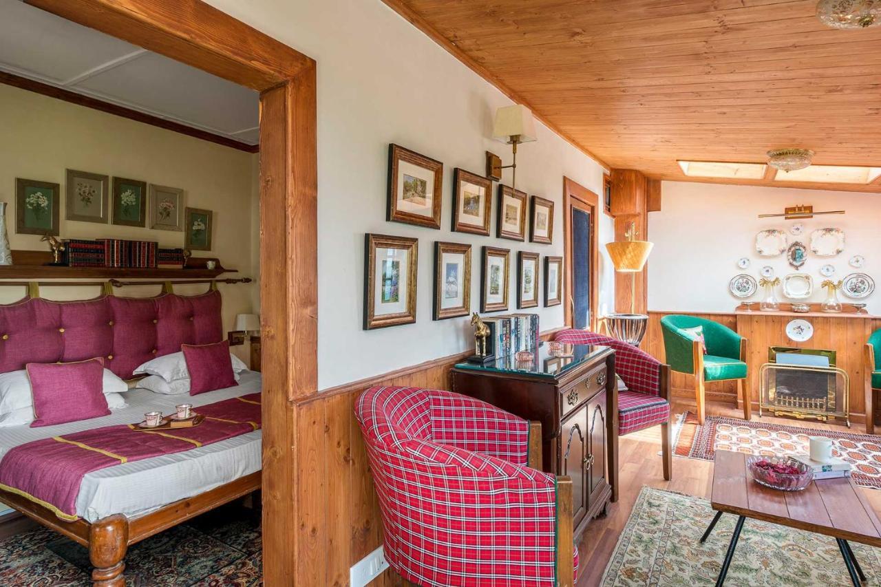 Stayvista At Sidhowal Lodge 1Br W Comp Breakfast Shimla Bagian luar foto